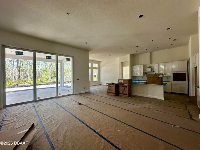 6461 Highfield Village Drive, Port Orange, FL 32128