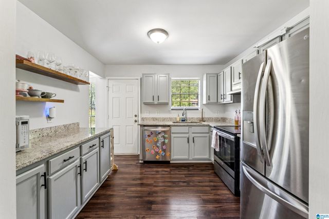 1156 WILLOW CREEK COURT, Alabaster, AL 35007