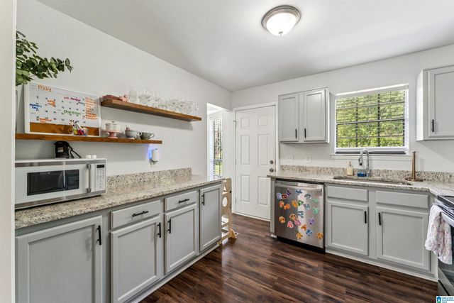 1156 WILLOW CREEK COURT, Alabaster, AL 35007