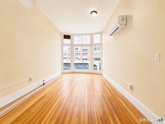105 Bank Street 2A, Waterbury, CT 06702