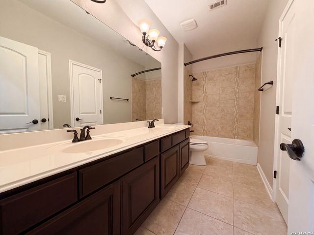 2711 MOSSGROVE PARK, San Antonio, TX 78230