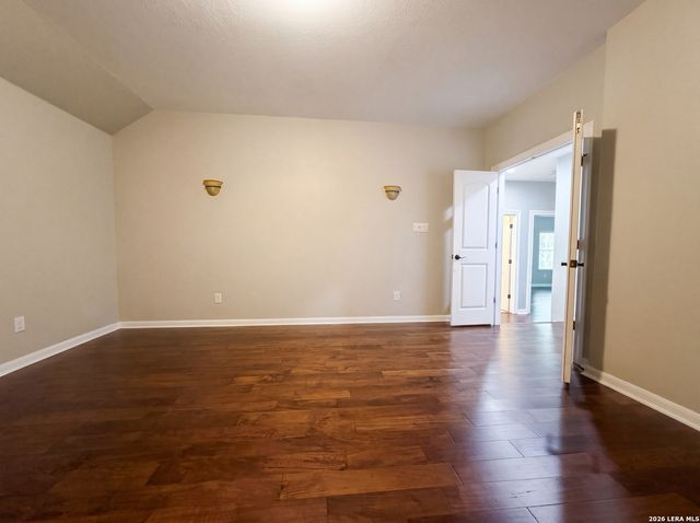 2711 MOSSGROVE PARK, San Antonio, TX 78230