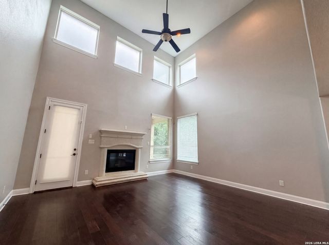 2711 MOSSGROVE PARK, San Antonio, TX 78230