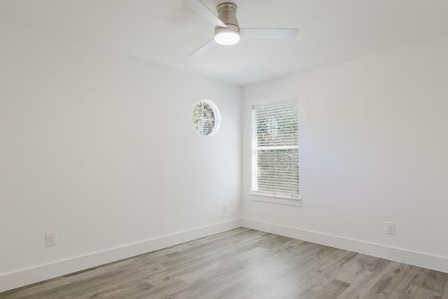 9513 LINKMEADOW DR, Austin, TX 78748