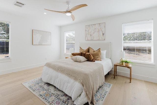 9513 LINKMEADOW DR, Austin, TX 78748