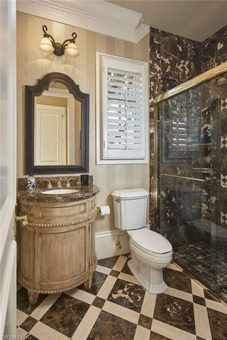 2944 Bellflower LN, Naples, FL 34105