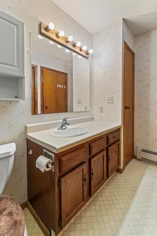 1424 14th Street E 11, West Fargo, ND 58078