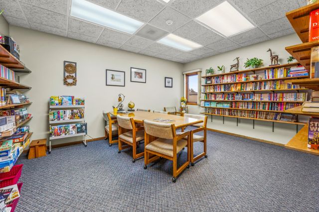 1424 14th Street E 11, West Fargo, ND 58078