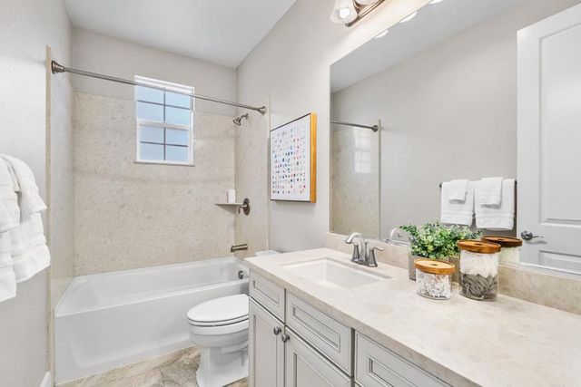 641 Turnbuckle Drive 1715, Redwood City, CA 94063