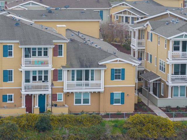 641 Turnbuckle Drive 1715, Redwood City, CA 94063