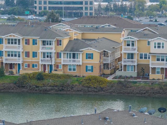 641 Turnbuckle Drive 1715, Redwood City, CA 94063