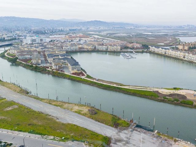 641 Turnbuckle Drive 1715, Redwood City, CA 94063