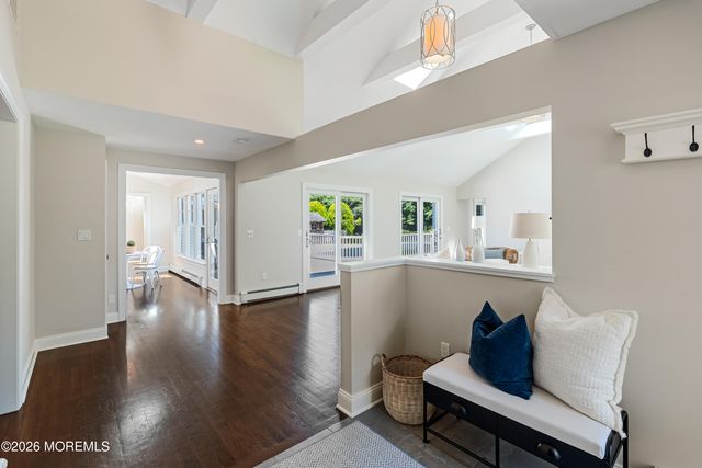 17 Sailers Way, Rumson, NJ 07760