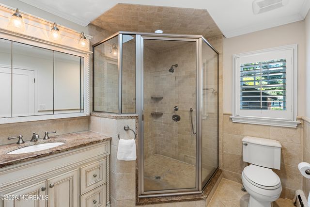 17 Sailers Way, Rumson, NJ 07760