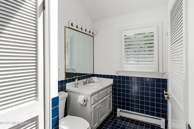 17 Sailers Way, Rumson, NJ 07760