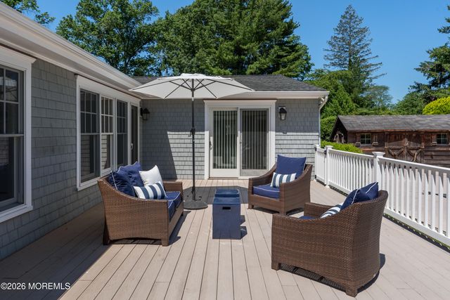 17 Sailers Way, Rumson, NJ 07760