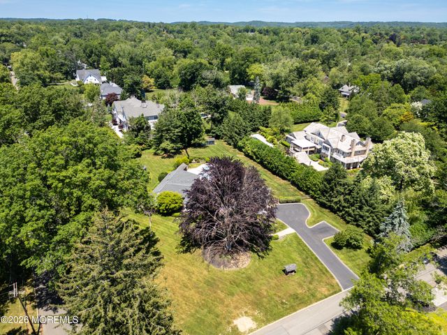 17 Sailers Way, Rumson, NJ 07760
