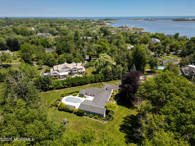 17 Sailers Way, Rumson, NJ 07760