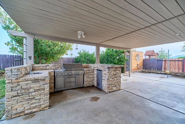 31292 Via Ventana, Thousand Palms, CA 92276