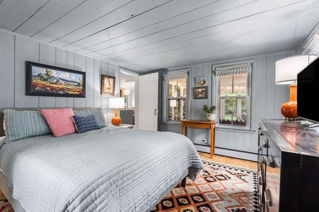62 Cottage Rd, Newbury, MA 01951