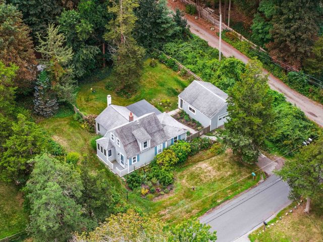 62 Cottage Rd, Newbury, MA 01951