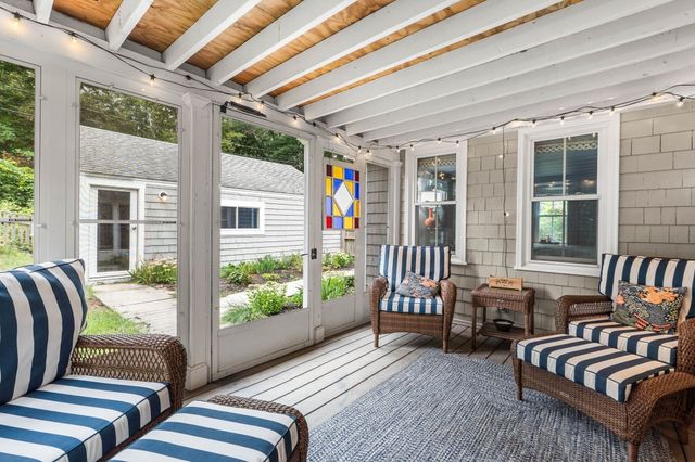 62 Cottage Rd, Newbury, MA 01951