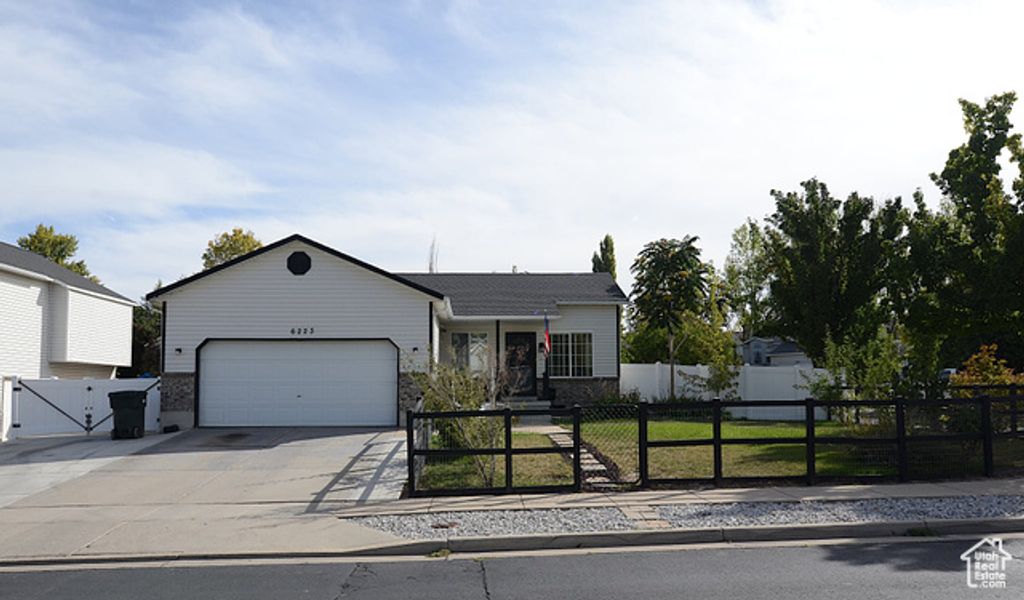 6223 W MILL VALLEY LN, Salt Lake City, UT 84118
