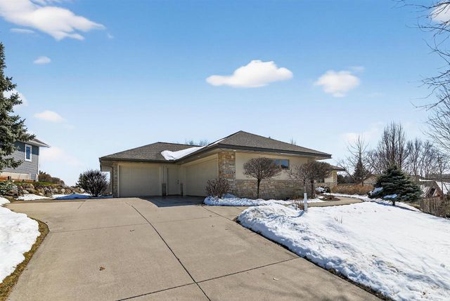 1321 Stratford Court, Middleton, WI 53562