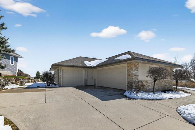 1321 Stratford Court, Middleton, WI 53562