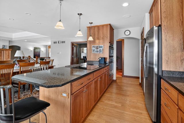 1321 Stratford Court, Middleton, WI 53562