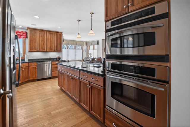 1321 Stratford Court, Middleton, WI 53562