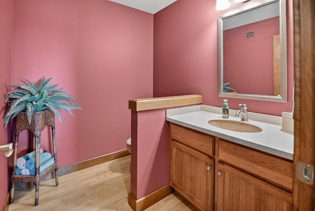 1321 Stratford Court, Middleton, WI 53562