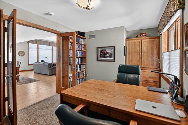 1321 Stratford Court, Middleton, WI 53562