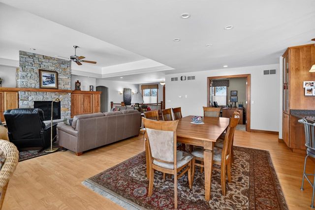 1321 Stratford Court, Middleton, WI 53562