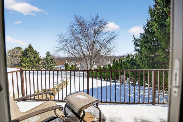 1321 Stratford Court, Middleton, WI 53562