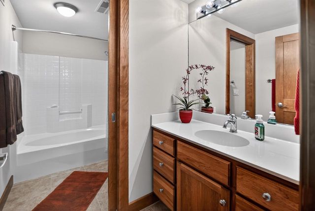 1321 Stratford Court, Middleton, WI 53562