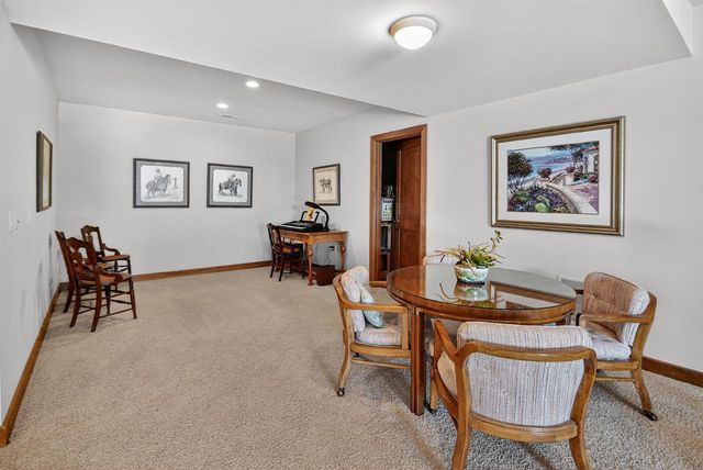 1321 Stratford Court, Middleton, WI 53562