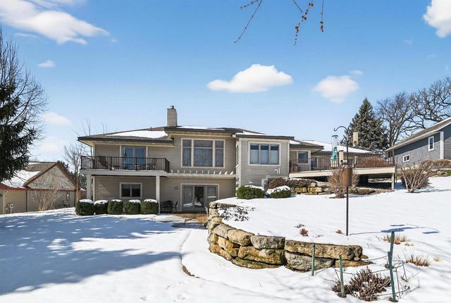 1321 Stratford Court, Middleton, WI 53562