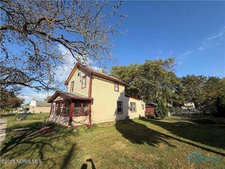 1219 Crystal Street, Toledo, OH 43605