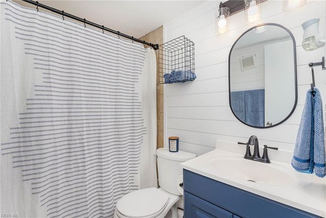 909 Pacific Ave Apt D, Virginia Beach, VA 23451