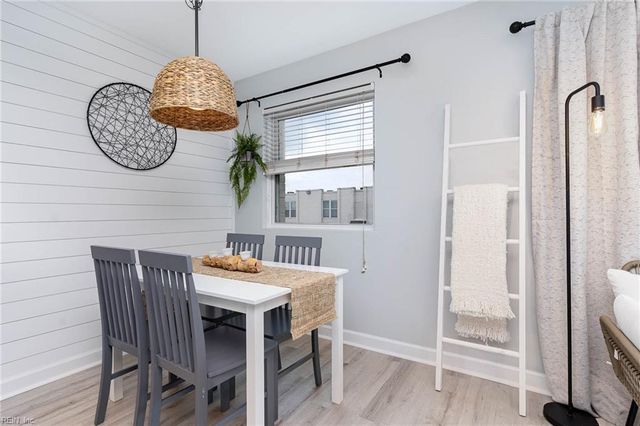 909 Pacific Ave Apt D, Virginia Beach, VA 23451