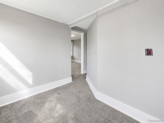 9175 Devonshire Road, Detroit, MI 48224