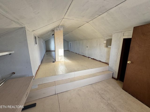 248 North St, Crossville, TN 38555