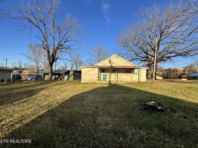 248 North St, Crossville, TN 38555