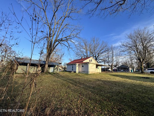 248 North St, Crossville, TN 38555