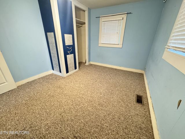 248 North St, Crossville, TN 38555