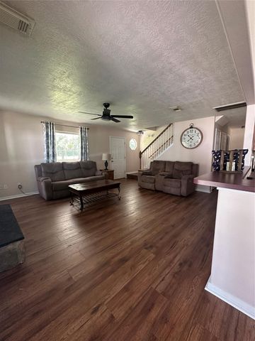 1300 Fm 3460 Road, Shepherd, TX 77371