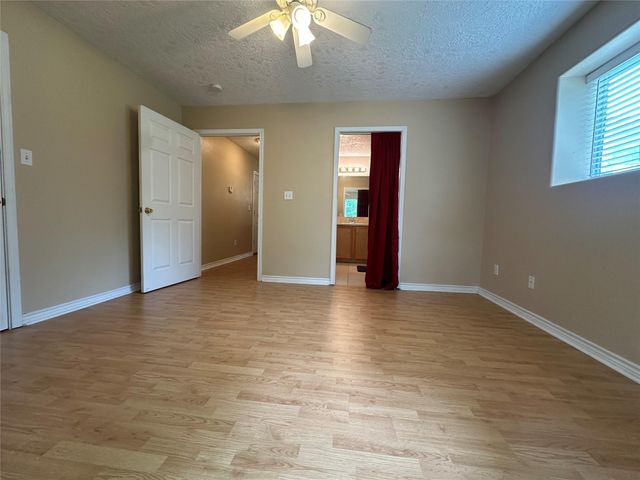 1300 Fm 3460 Road, Shepherd, TX 77371
