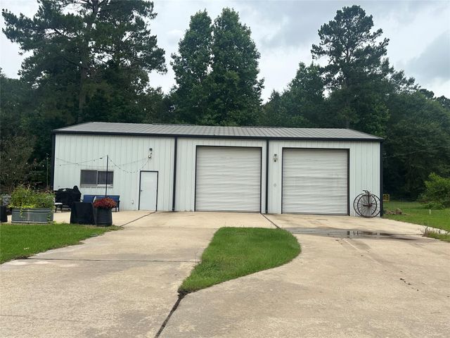 1300 Fm 3460 Road, Shepherd, TX 77371