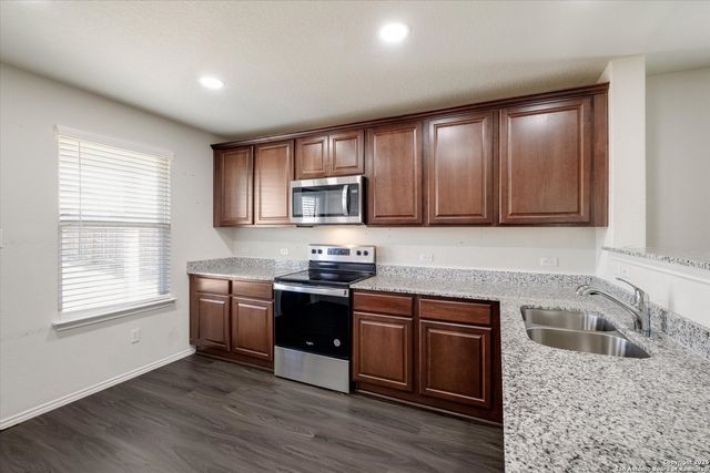 727 Retama Pass, San Antonio, TX 78219